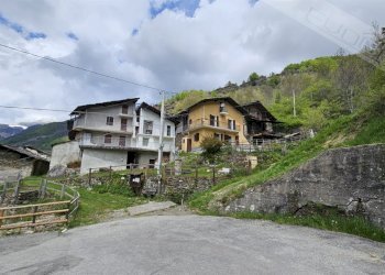 Semi-detached house Porincie , Massello - photo 3