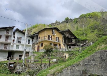 Semi-detached house Porincie , Massello - photo 4