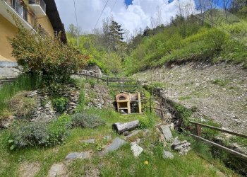 Semi-detached house Porincie , Massello - photo 25