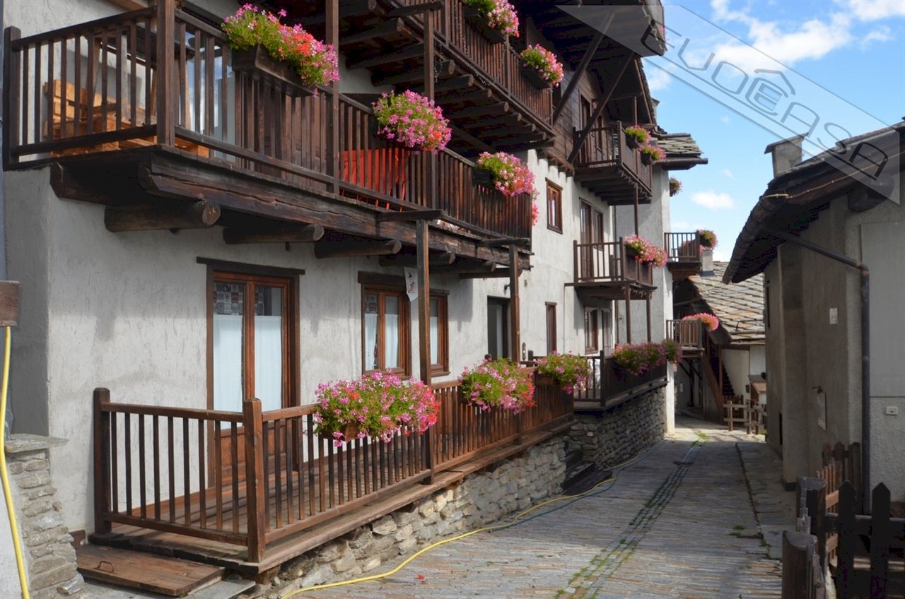 Three-room apartment Borgata Allevè , Pragelato - photo 1