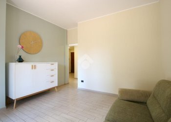 Three-room apartment Via Roma, Garbagnate Milanese - photo 7