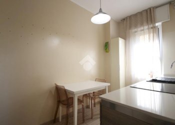 Three-room apartment Via Roma, Garbagnate Milanese - photo 20