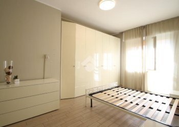 Three-room apartment Via Roma, Garbagnate Milanese - photo 24