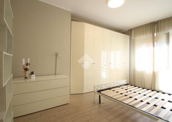 Three-room apartment Via Roma, Garbagnate Milanese - photo 25