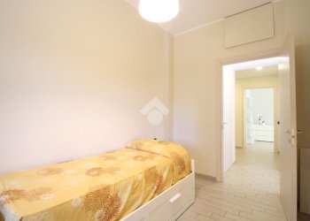 Three-room apartment Via Roma, Garbagnate Milanese - photo 34