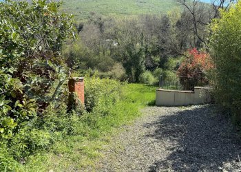 Foto 2 - Terreno edificabile Via Girolami
 
snc, Fontana Liri - foto 2