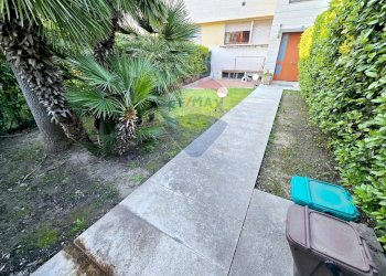 Giardino - Villa a Schiera Matera - foto 2