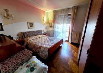 Camera / camera da letto - Villa a Schiera Matera - foto 12