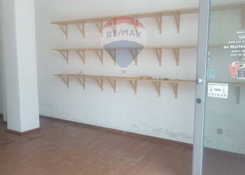 Stanza vuota - Commercial Activity Via Luigi Pirandello
 
21, Sant'Agata Li Battiati - photo 4