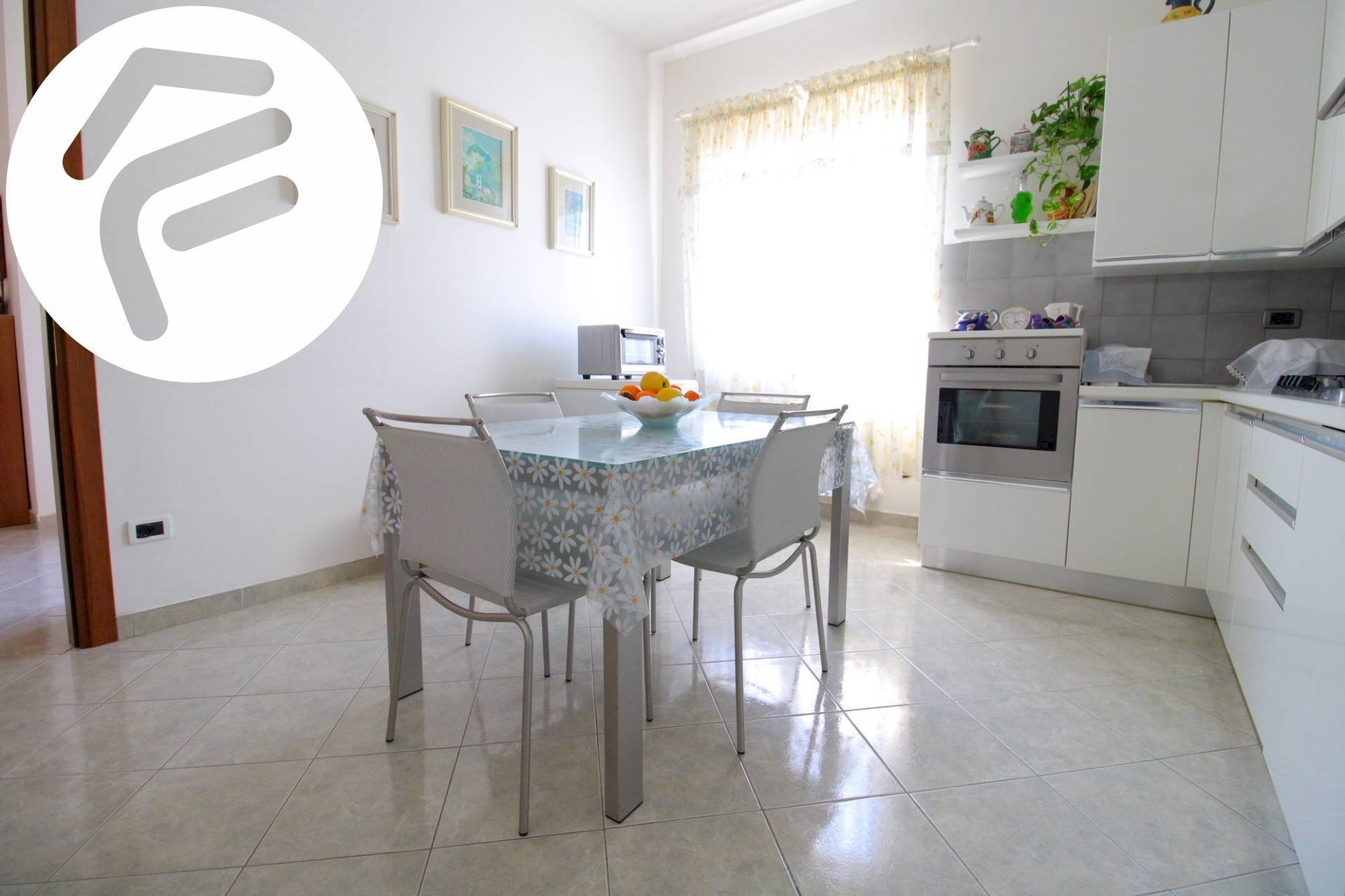 cucina abitabile - Villa Via del Casone
 
14, Massa - foto 3