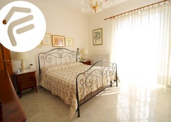 camera matrimoniale - Villa Via del Casone
 
14, Massa - foto 23