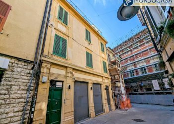 esterno - Appartamento Via Beatrice, Massa - foto 2