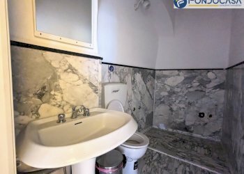 bagno - Appartamento Via Beatrice, Massa - foto 11