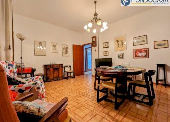 soggiorno - Appartamento Via Bigioni
 
11, Carrara - foto 8