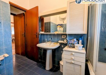 bagno - Appartamento Via Bigioni
 
11, Carrara - foto 13