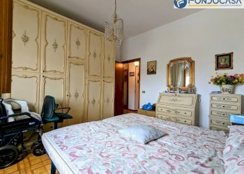 camera matrimoniale - Appartamento Via Bigioni
 
11, Carrara - foto 16