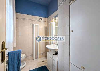 bagno 2 - Appartamento Via Vittorio Veneto
 
3, Massa - foto 27