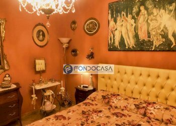 CAMERA MATRIMONIALE - Villa Via Commercio
 
34, Massa - foto 22