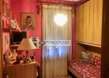 CAMERA MATRIMONIALE - Villa Via Commercio
 
34, Massa - foto 23