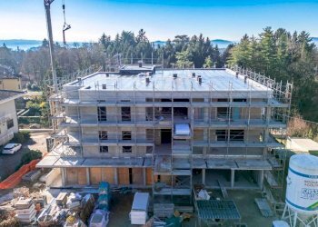 Vista - Bilocale via Vittorio Veneto, 3, Luvinate - foto 8