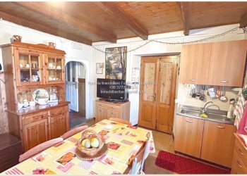 Cucina - Casa indipendente via alla Fontana, Valle Cannobina - foto 24