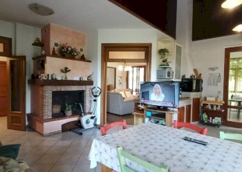 Salone - Villa via Giuseppe Lami, Montelupo Fiorentino - foto 24