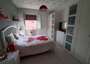 Camera da letto - Trilocale via Brivio, Milano - foto 10