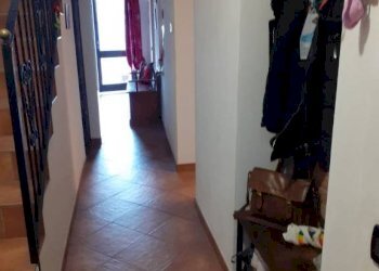 Corridoio - Villa via San Fiorenzo, 10, Bastia Mondovì - foto 14