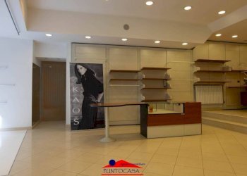 Interno non residenziale - Independent house via Umberto I, 26, Busca - photo 25