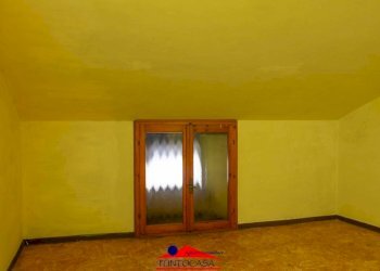 Camera da letto - Independent house via Umberto I, 26, Busca - photo 45