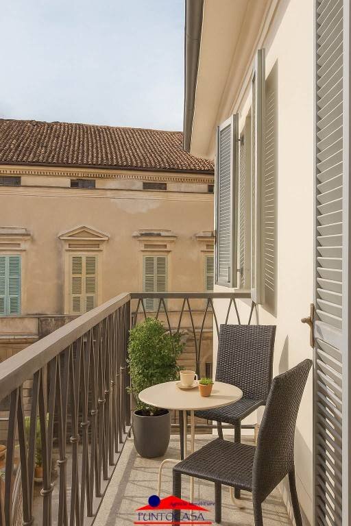 Balcone - Appartamento via Luigi Cadorna, 3, Busca - foto 1