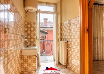 Cucina - Appartamento via Luigi Cadorna, 3, Busca - foto 12