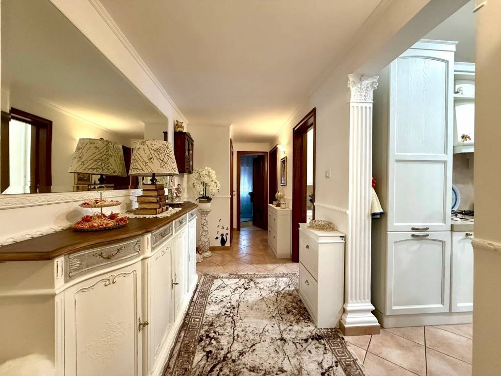 Corridoio - Trilocale via Villabate, Roma - foto 3