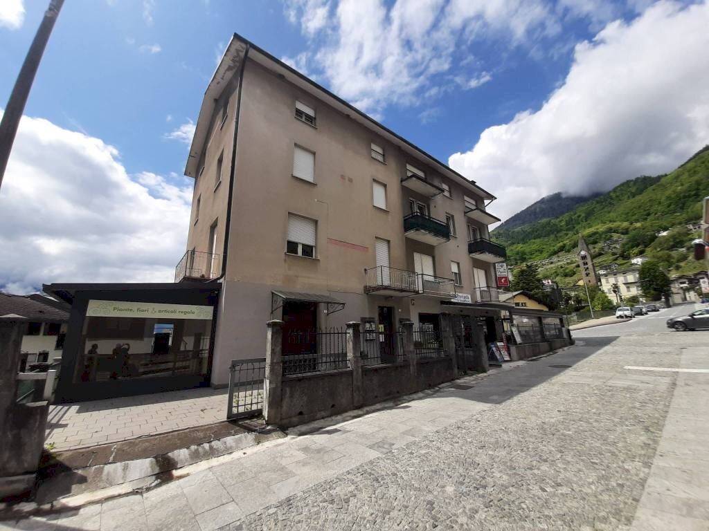 Zona - Three-room apartment via Roma, 38, Tresivio - photo 2