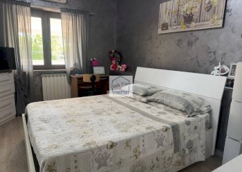 Camera da letto - Villa via degli Olivi, Ardea - foto 25