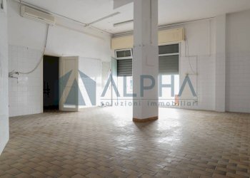 Interno non residenziale - Attività Commerciale viale Lecce, Rimini - foto 11