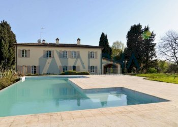 Piscina - Villa via Falconara, Cesena - foto 1