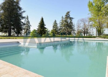 Piscina - Villa via Falconara, Cesena - foto 35