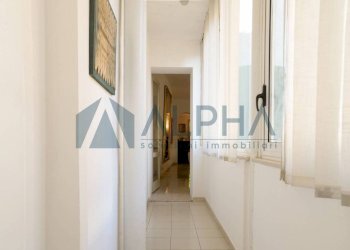 Corridoio - Villa via Mura Porta Fiume, Cesena - foto 15