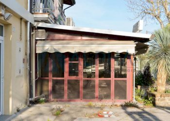 Facciata - Negozio via Canale Bonificazione, Cesenatico - foto 6