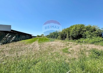 Giardino - Terreno edificabile VIA DEL CRISTO
1, Manzano - foto 2