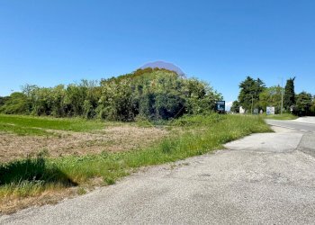 Giardino - Terreno edificabile VIA DEL CRISTO
1, Manzano - foto 4