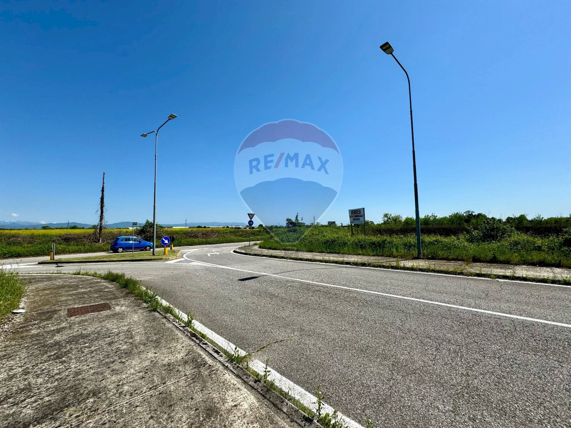 Edificio all\'aperto - Building land VIALE PALMANOVA
 
486, Udine - photo 2