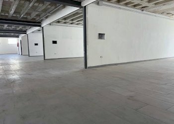 Interno non residenziale - Capannone via Emanuele Gianturco, Napoli - foto 18