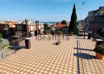 Terrazzo - Attic via a Solva, Alassio - photo 1