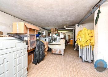 box - Semi-detached Villa Via Gabiola, 42, Barge - photo 22