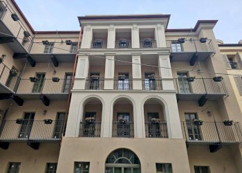 Three-room apartment Torino, via San Francesco da Paola, Torino (neighborhood Centro) - photo 1