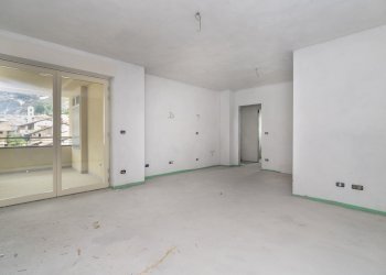 Trilocale Piazza Biandrate di San Giorgio, 6, Piasco - foto 4