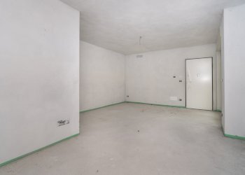 Trilocale Piazza Biandrate di San Giorgio, 6, Piasco - foto 6