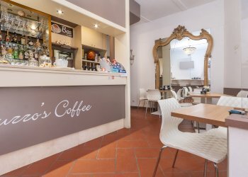 Bar Tavola Calda - Fredda Via San Francesco d'Assisi, 25, Saluzzo - foto 3